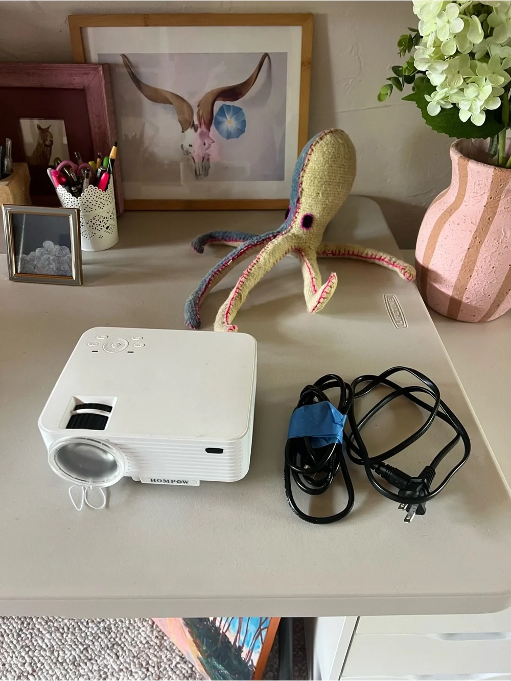 HOMP0W White Portable Mini Projector - Compact LED Home Theater